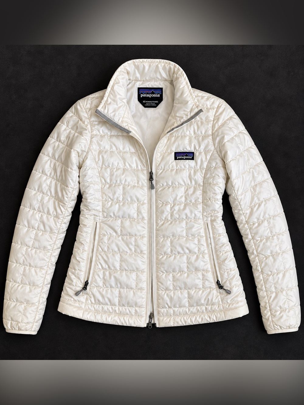 Patagonia Women's Cream Quilted Lightweight Puff Jacket